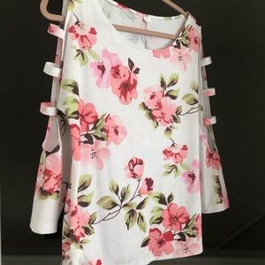 Lattice sleeve shirt